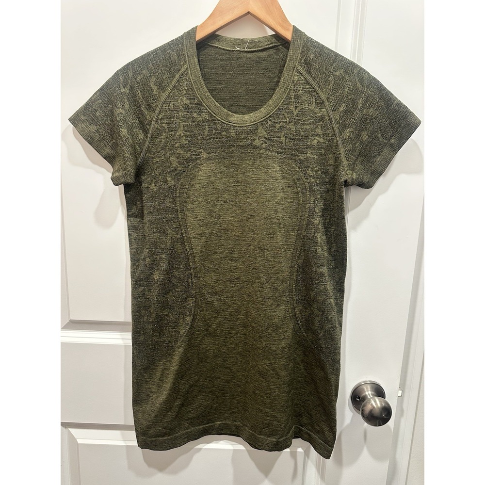 Lululemon Olive Green Swiftly Tee Size 10